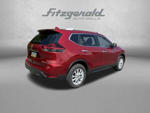 Used 2019 Nissan Rogue SV AWD/4WD image 7