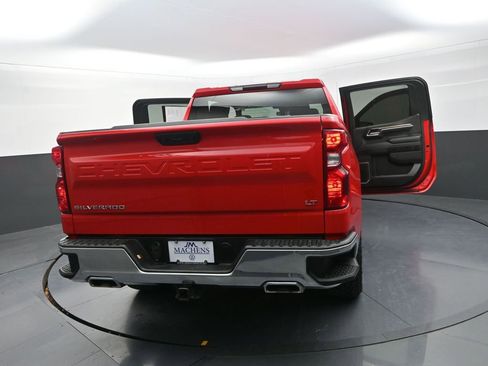 Used 2024 Chevrolet Silverado 1500 LT image 35