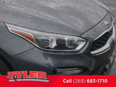 Used 2021 Kia Forte LXS image 10