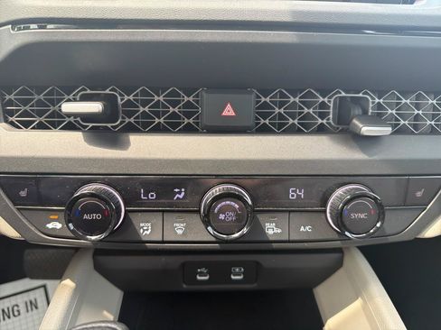 Used 2023 Honda Accord EX image 24