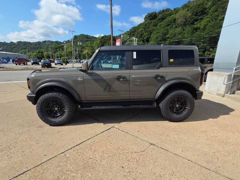 New 2026 Ford Bronco Outer Banks w/ Sasquatch Package AWD/4WD image 4