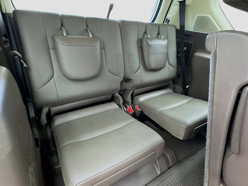 Used 2018 Lexus GX 460 Luxury w/ Preferred Accessory Package image 19