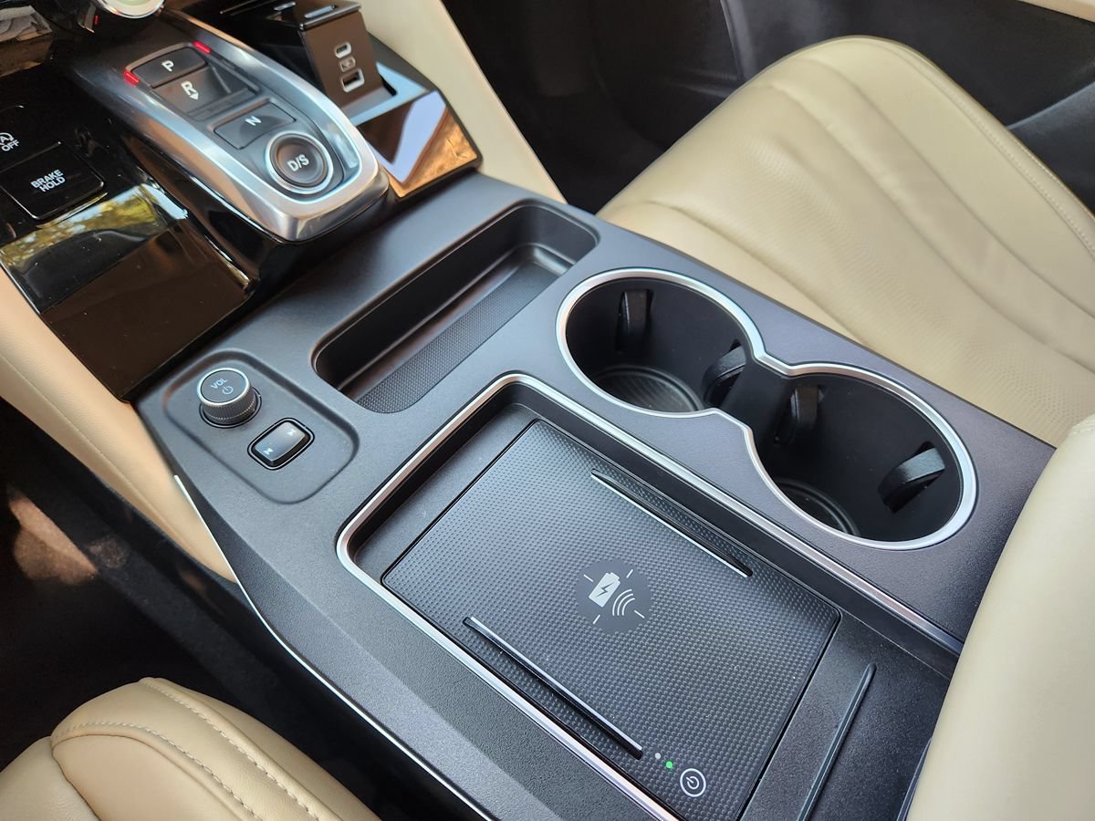 Used 2025 Acura MDX w/ Technology Package FWD image 27