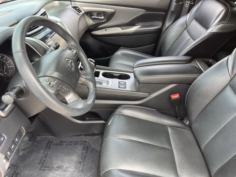 Used 2019 Nissan Murano SL w/ SL Technology Package FWD image 17