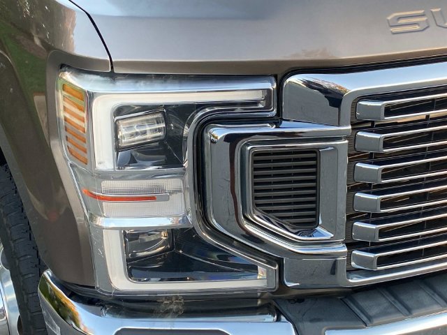 Used 2022 Ford F350 Lariat w/ Lariat Ultimate Package AWD/4WD image 4