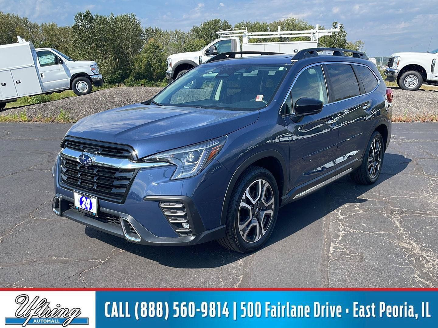 Used 2024 Subaru Ascent Touring AWD/4WD image 1