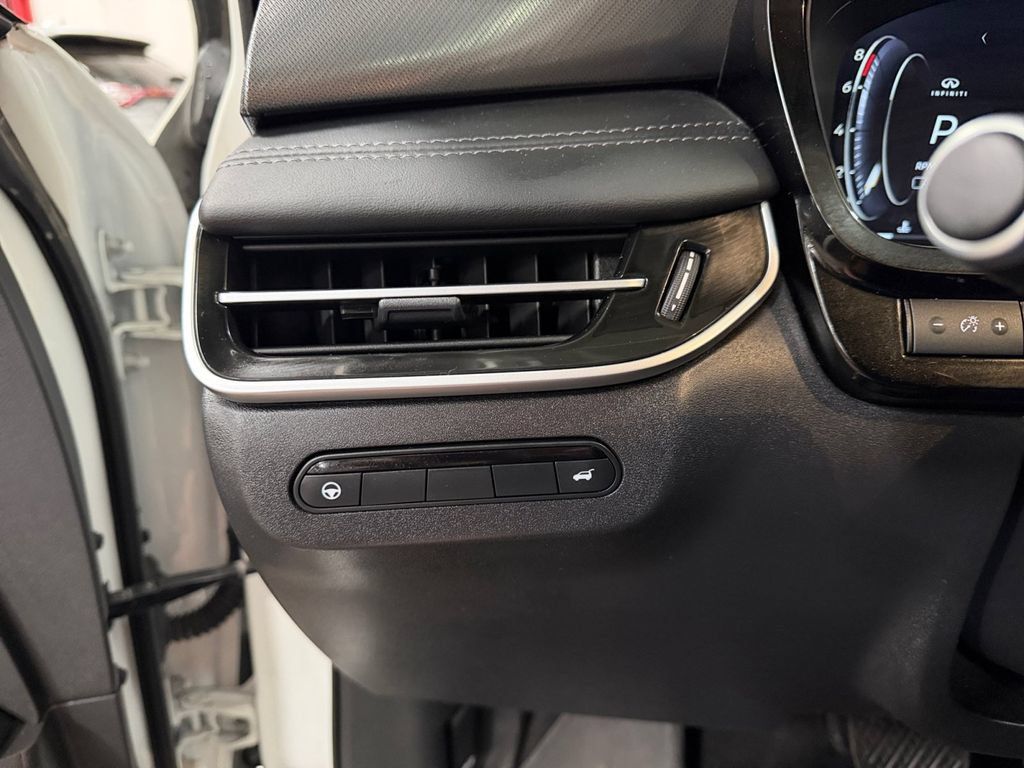 Used 2024 INFINITI QX60 Luxe AWD/4WD image 35