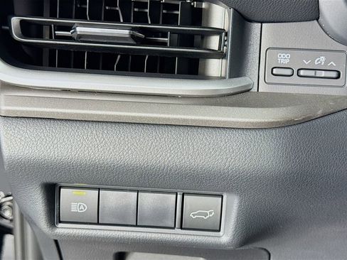 New 2026 Toyota Grand Highlander XLE image 13