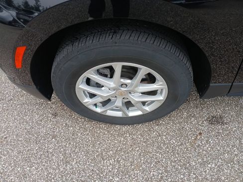 Used 2024 Chevrolet Equinox LT AWD/4WD image 10