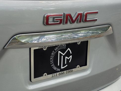 Used 2022 GMC Terrain SLE FWD image 26