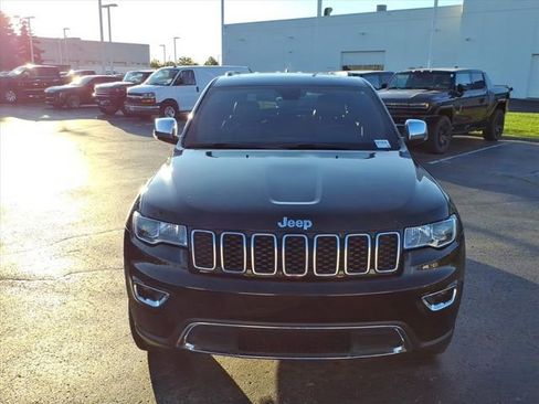 Used 2022 Jeep Grand Cherokee Limited w/ Trailer Tow Group IV image 14