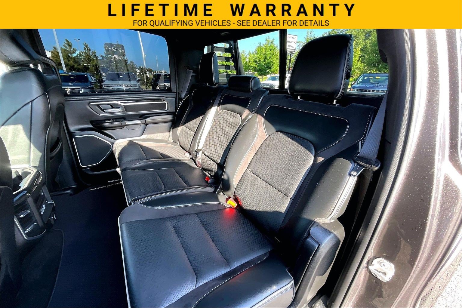 Used 2021 RAM 1500 Laramie w/ Sport Appearance Package AWD/4WD image 22