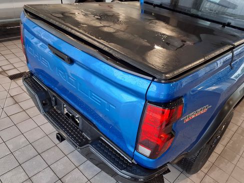 Used 2024 Chevrolet Colorado Trail Boss w/ LPO, Dark Essentials Package AWD/4WD image 21