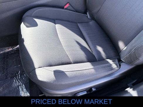 Used 2024 Nissan Altima 2.5 SV FWD image 10