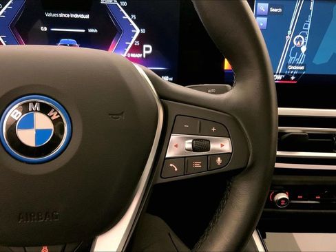 Certified 2023 BMW i4 eDrive35 w/ Premium Package RWD image 19