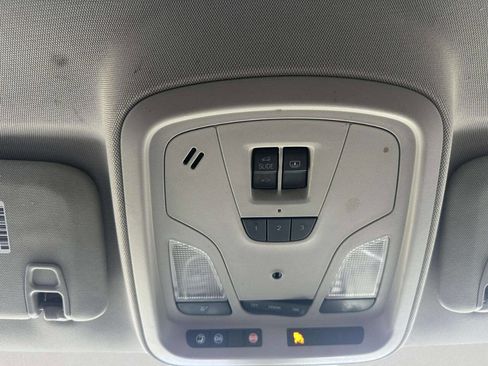 Used 2018 Chevrolet Impala Premier image 31