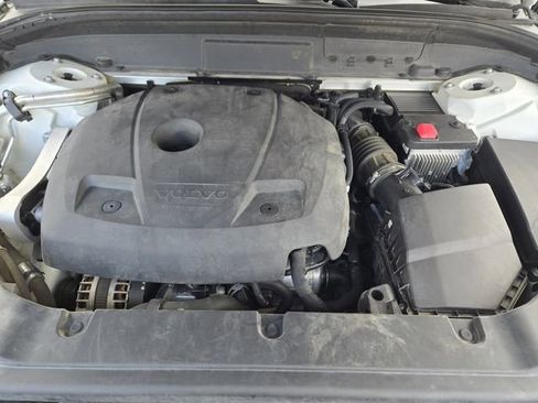 Used 2020 Volvo XC60 T6 Inscription w/ Protection Package Premier image 32