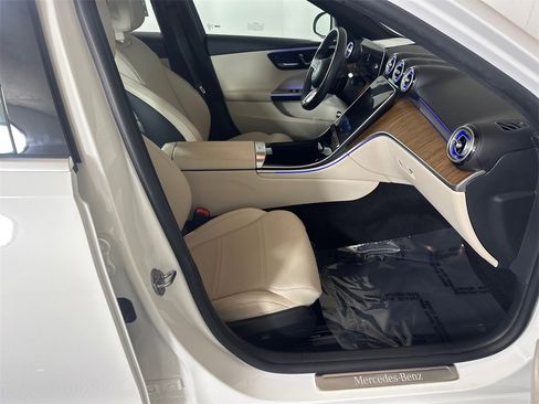 Certified 2023 Mercedes-Benz C 300 Sedan w/ Exclusive Trim Package image 14