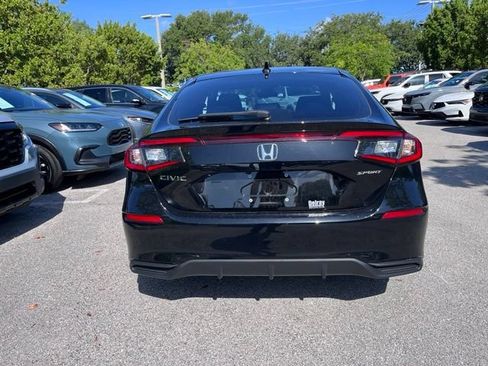 Used 2024 Honda Civic Sport image 5