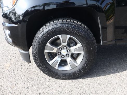 Used 2019 Chevrolet Colorado Z71 image 48