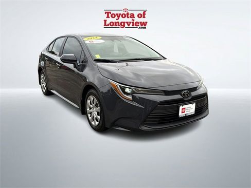 Certified 2024 Toyota Corolla LE image 1