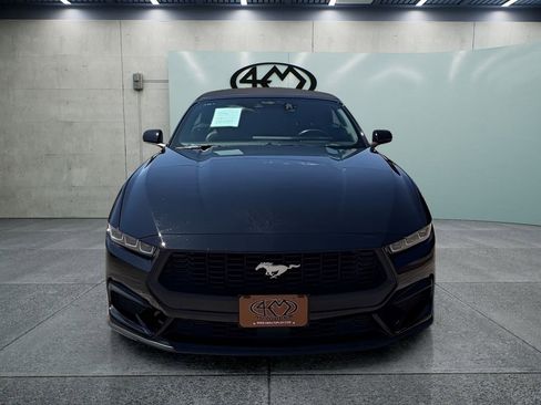 Used 2025 Ford Mustang Premium RWD image 16
