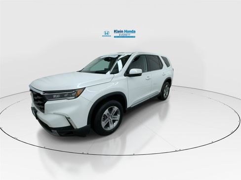 New 2025 Honda Pilot EX-L image 6