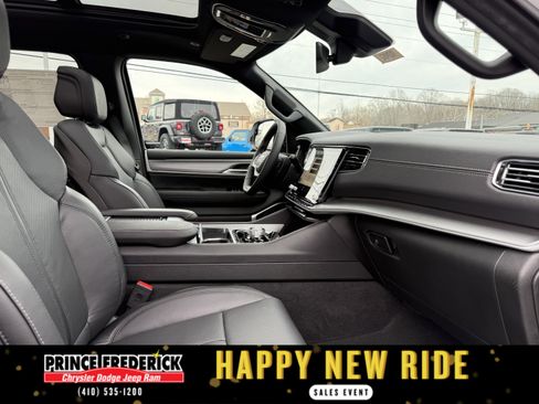 New 2026 Jeep Grand Wagoneer Limited image 18