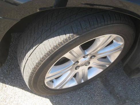 Used 2012 Chrysler 200 Touring FWD image 30