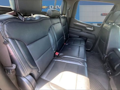 Used 2022 Chevrolet Silverado 1500 LT AWD/4WD image 26