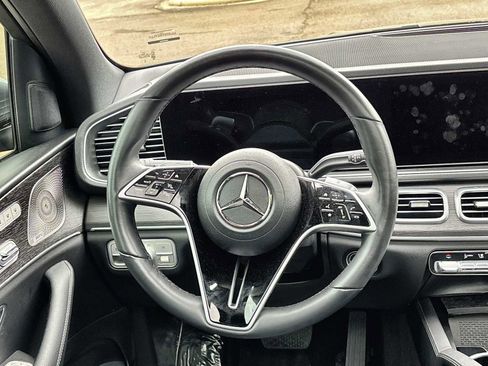 Certified 2025 Mercedes-Benz GLE 450 4MATIC image 21