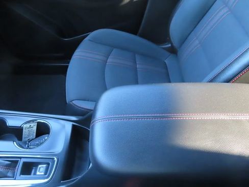 Used 2024 Chevrolet Equinox RS AWD/4WD image 35