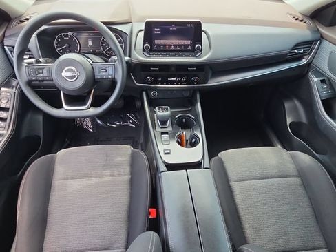Used 2023 Nissan Rogue SV FWD image 13