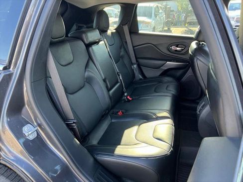 Certified 2020 Jeep Cherokee Limited AWD/4WD image 20