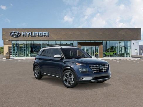 New 2026 Hyundai Venue SEL image 2
