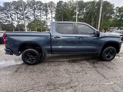 Used 2021 Chevrolet Silverado 1500 Custom Trail Boss w/ Safety Confidence Package AWD/4WD image 6