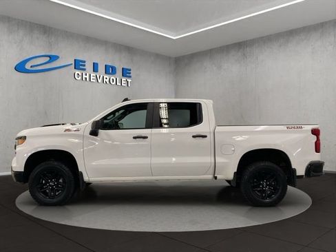 Used 2024 Chevrolet Silverado 1500 Custom Trail Boss AWD/4WD image 11