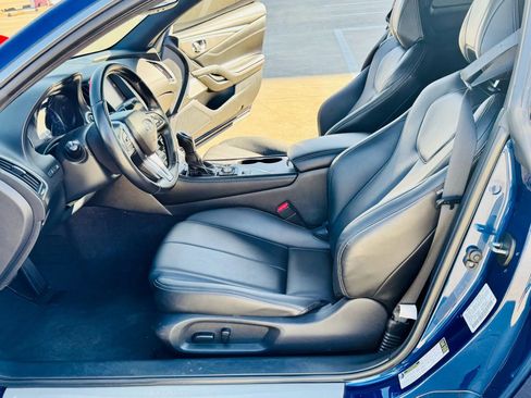 Used 2019 INFINITI Q60 3.0t Luxe w/ Cargo Package RWD image 31