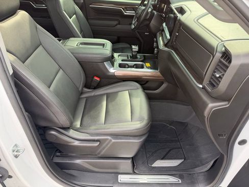 Used 2022 Chevrolet Silverado 1500 RST w/ Redline Edition image 44