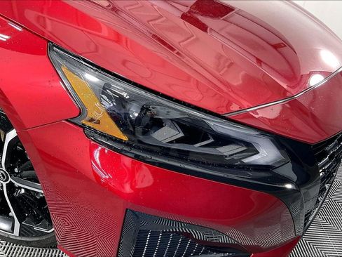 New 2026 Nissan Altima 2.5 SR w/ SR Premium Package FWD image 36