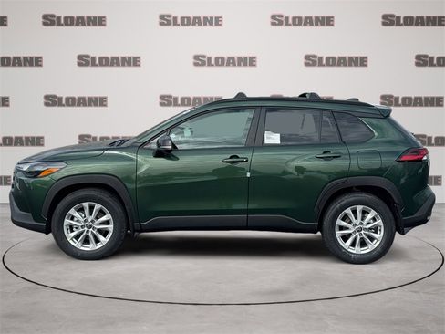 New 2026 Toyota Corolla Cross LE image 2