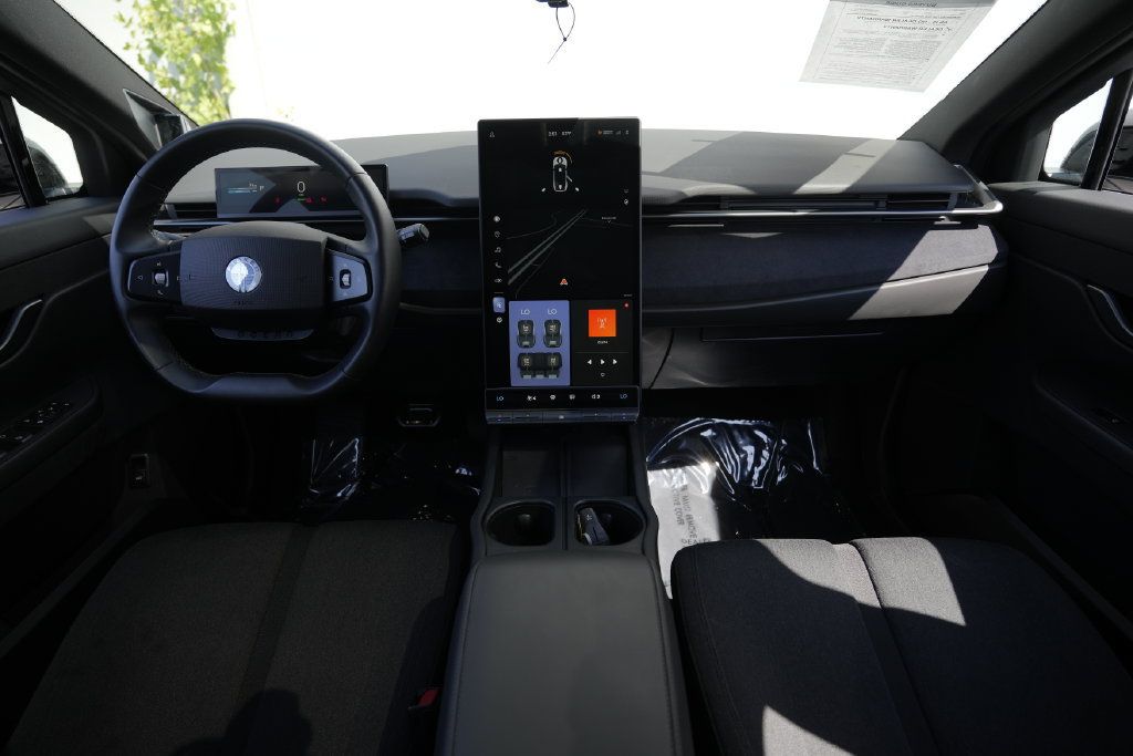 Used 2023 Fisker Ocean Ultra AWD/4WD image 39