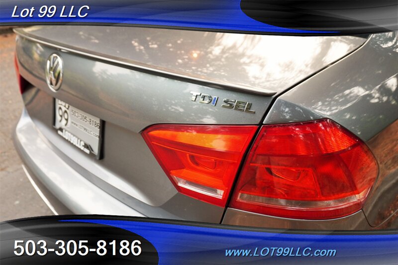 Used 2013 Volkswagen Passat TDI SEL Premium FWD image 32