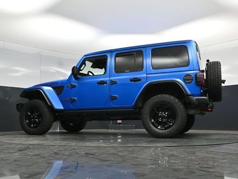 Used 2024 Jeep Wrangler Unlimited Rubicon AWD/4WD image 60
