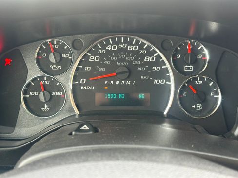 Used 2013 Chevrolet Express 3500 LS image 23