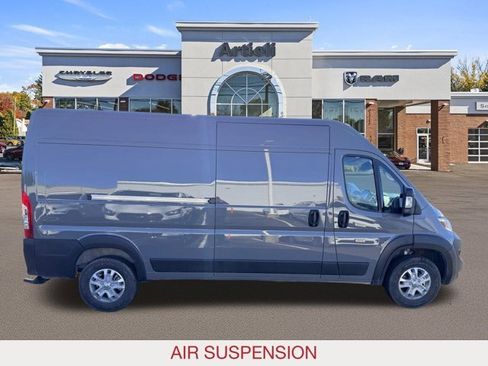 New 2026 RAM ProMaster 2500 w/ Premium Convenience Group image 7