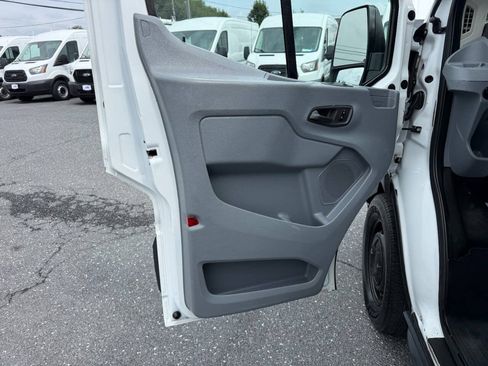 Used 2018 Ford Transit 250 148 Medium Roof RWD image 11