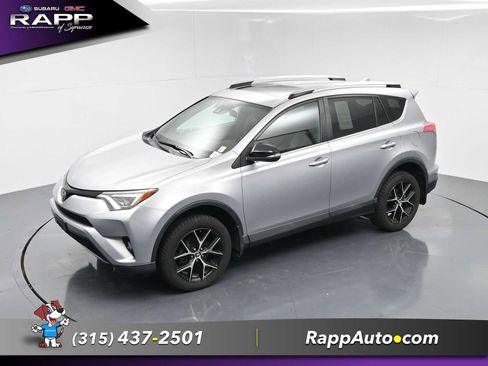 Used 2017 Toyota RAV4 SE AWD/4WD image 28