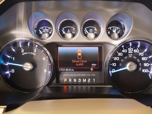 Used 2015 Ford F350 King Ranch AWD/4WD image 4