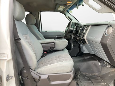 Used 2014 Ford F250 XLT image 15